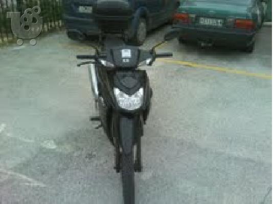 PoulaTo: KAWASAKI  '09